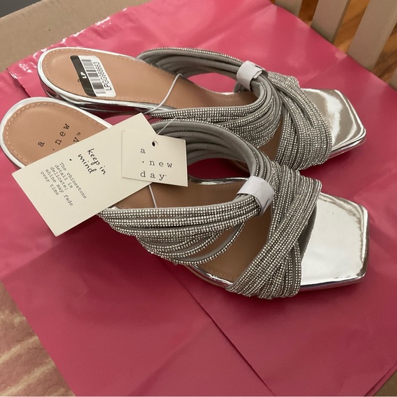 A New Day Women's Tammy Rhinestone Heels in silver with a block heel NWT - Picture 3 of 7
